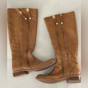 Stylish Tan Leather Knee-High Boots with Dual Zippers - Size 5 1/5